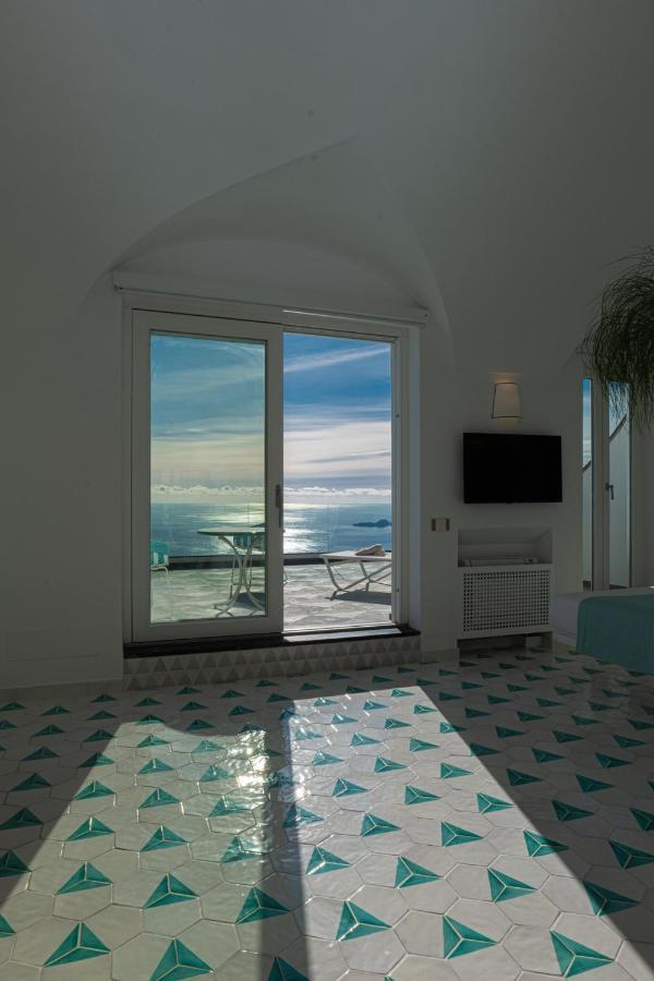 Petrea Lifestyle Suites Positano Eksteriør bilde